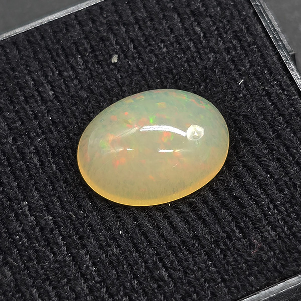 6.08 CT Welo Fire Opal – Subtle Brilliant Colors #09 - Image 4